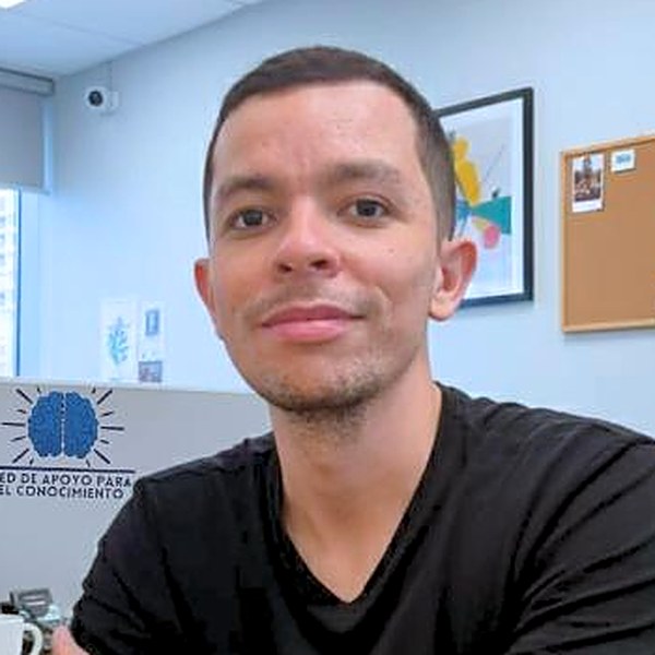 Dionel Machado, asesor de proyectos